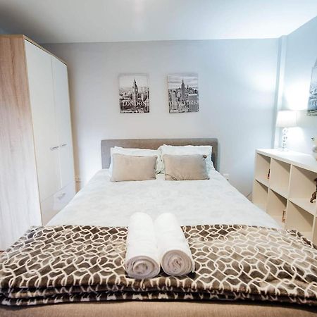 Modern Central Penthouse - 1 Secureparking Liverpool Chambre photo