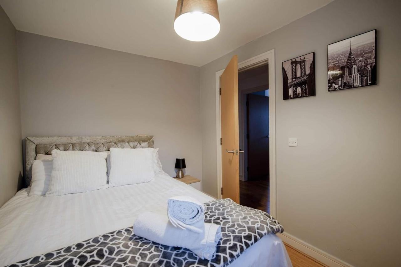 Modern Central Penthouse - 1 Secureparking Liverpool Extérieur photo