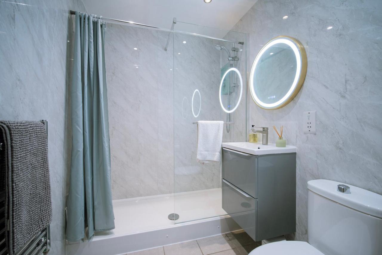 Modern Central Penthouse - 1 Secureparking Liverpool Extérieur photo