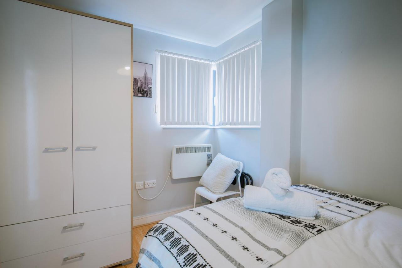 Modern Central Penthouse - 1 Secureparking Liverpool Extérieur photo