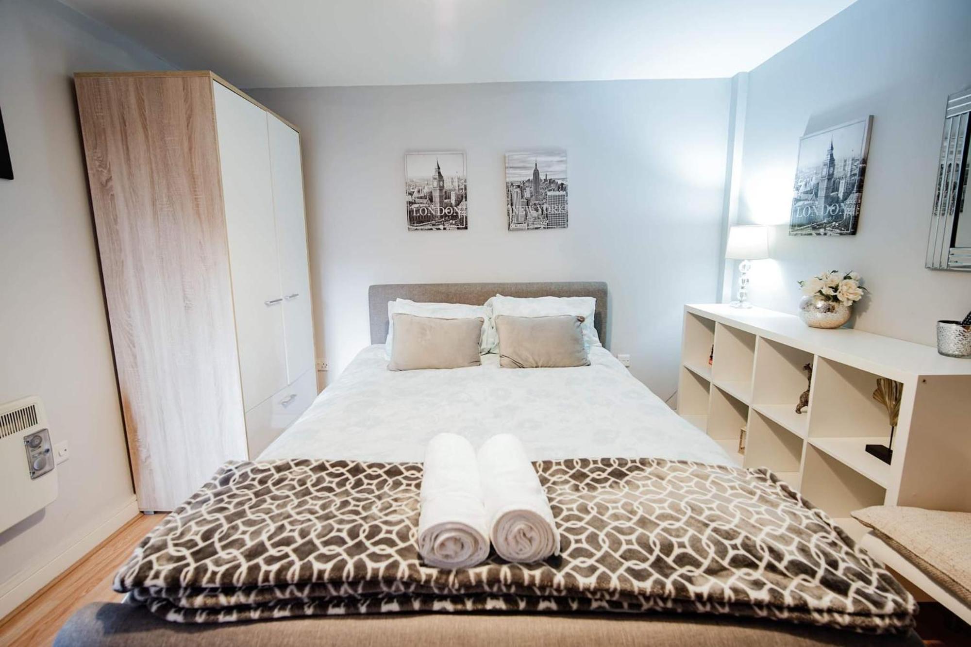 Modern Central Penthouse - 1 Secureparking Liverpool Chambre photo
